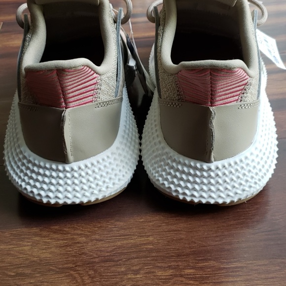 Adidas Prophere Pink and Tan Size 6 Running Shoe - Picture 8 of 8